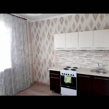 Продается 1-комнатная квартира, 41 м²
