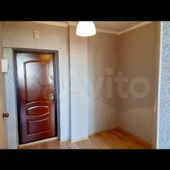 Продается 1-комнатная квартира, 41 м²