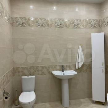 Продается 1-комнатная квартира, 59 м²