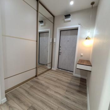 Продается 1-комнатная квартира, 43 м²