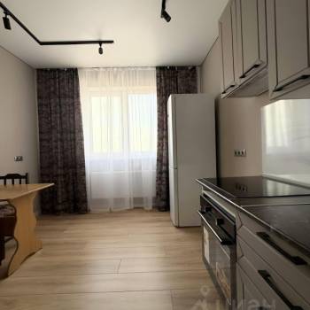 Сдается 1-комнатная квартира, 38 м²