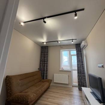 Сдается 1-комнатная квартира, 38 м²