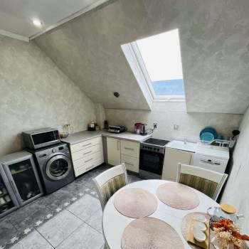 Продается 2-х комнатная квартира, 72,5 м²