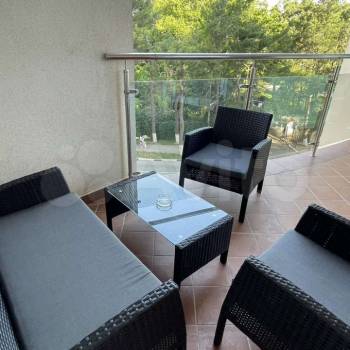 Продается 1-комнатная квартира, 82 м²