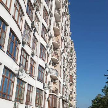 Продается 1-комнатная квартира, 41,6 м²