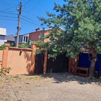 Продается Дом, 235 м²