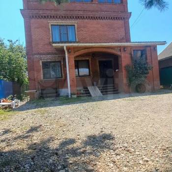 Продается Дом, 235 м²