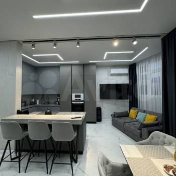 Продается 3-х комнатная квартира, 132 м²