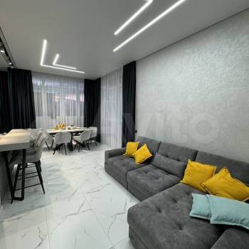 Продается 3-х комнатная квартира, 132 м²
