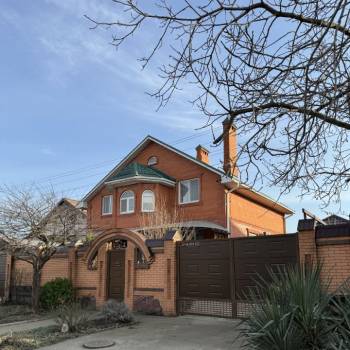 Продается Дом, 308 м²