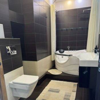 Продается 2-х комнатная квартира, 72 м²