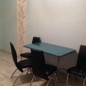 Продается 1-комнатная квартира, 50 м²