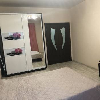 Продается 1-комнатная квартира, 50 м²