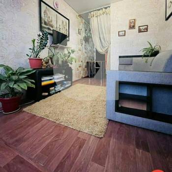 Продается 1-комнатная квартира, 43 м²