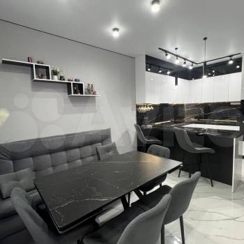 Продается 2-х комнатная квартира, 56 м²