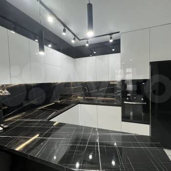 Продается 2-х комнатная квартира, 56 м²