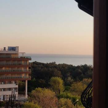 Продается 1-комнатная квартира, 52 м²