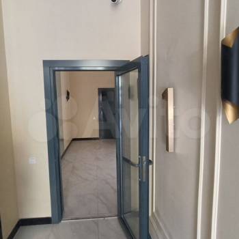 Продается 1-комнатная квартира, 52 м²