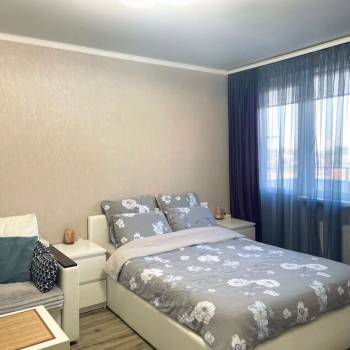 Продается 1-комнатная квартира, 36 м²