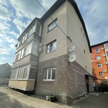 Продается 1-комнатная квартира, 39 м²