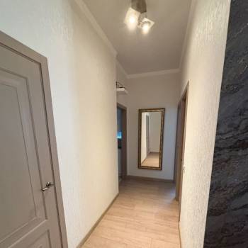 Продается 2-х комнатная квартира, 87 м²