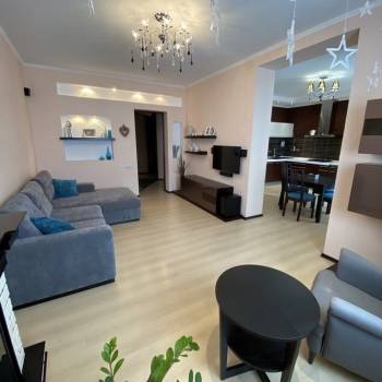 Продается 3-х комнатная квартира, 106,3 м²