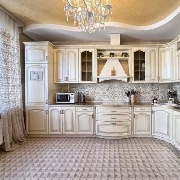 Продается Многокомнатная квартира, 122,5 м²