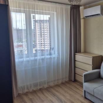 Продается 1-комнатная квартира, 34 м²