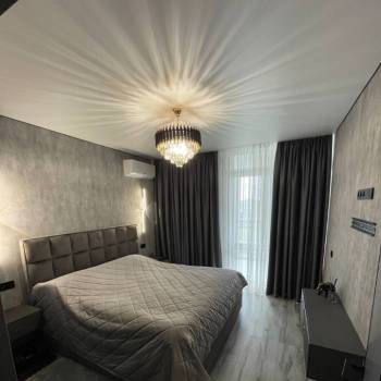 Продается 1-комнатная квартира, 49 м²