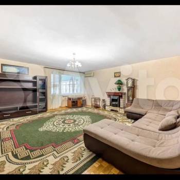 Продается 3-х комнатная квартира, 127,4 м²