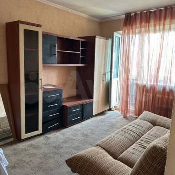 Продается 1-комнатная квартира, 40 м²