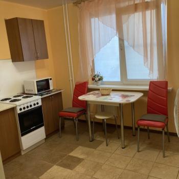 Сдается 1-комнатная квартира, 38 м²