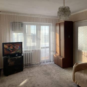 Сдается Многокомнатная квартира, 60 м²