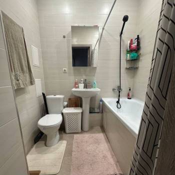 Продается 1-комнатная квартира, 32,6 м²