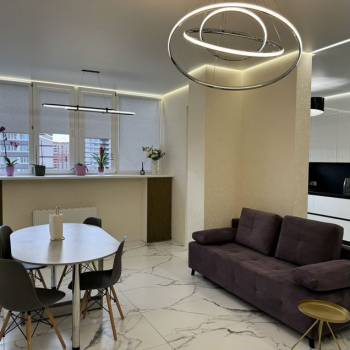 Продается 3-х комнатная квартира, 90 м²