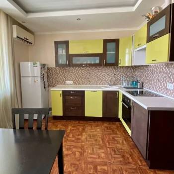 Продается 1-комнатная квартира, 45 м²