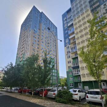 Продается 1-комнатная квартира, 35 м²