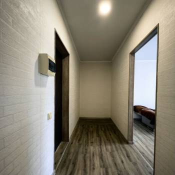 Продается 1-комнатная квартира, 33 м²