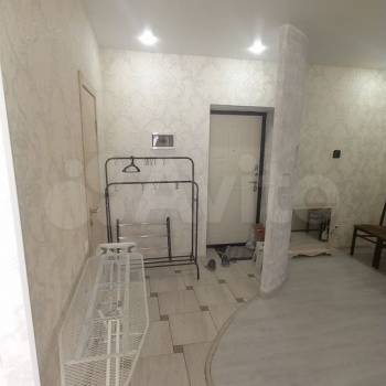 Продается 1-комнатная квартира, 35 м²