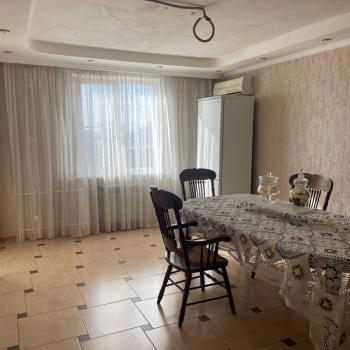 Продается Многокомнатная квартира, 129,6 м²