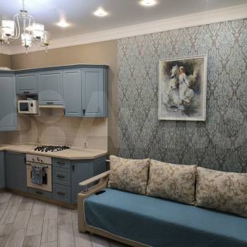 Продается 1-комнатная квартира, 42 м²