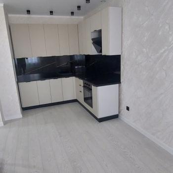 Продается 1-комнатная квартира, 39 м²