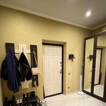 Продается 1-комнатная квартира, 45 м²