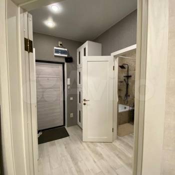 Продается 1-комнатная квартира, 44 м²