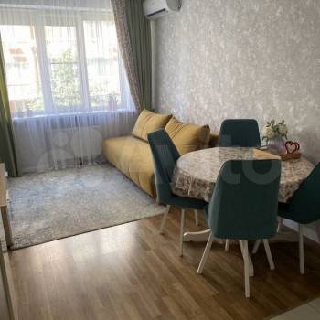 Продается 1-комнатная квартира, 47 м²