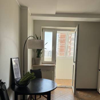 Продается 1-комнатная квартира, 32 м²