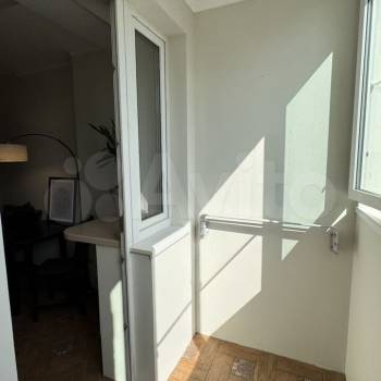 Продается 1-комнатная квартира, 32 м²