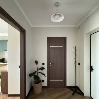 Продается 1-комнатная квартира, 32 м²