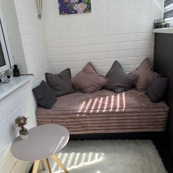 Продается 1-комнатная квартира, 42 м²