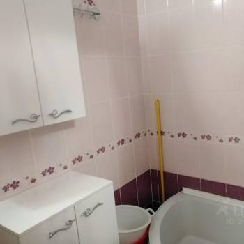 Продается 1-комнатная квартира, 37 м²